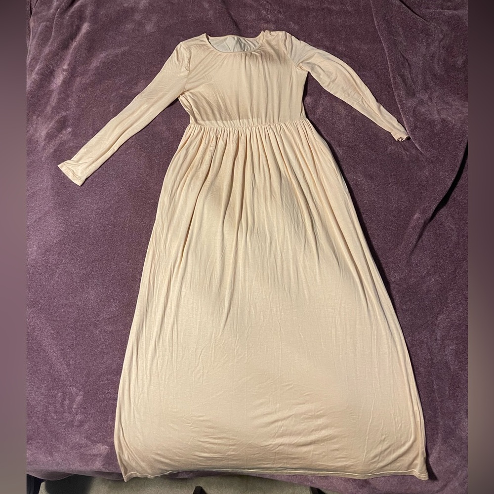 SOLD. Long Sleve cotton jersey Maxi dress with pockets L